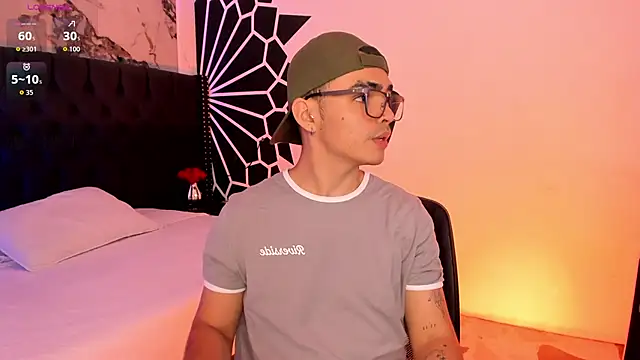 NicoKinggs  online show from 04.30.26