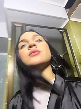 Bella-Ferrer online show from 03.13.26