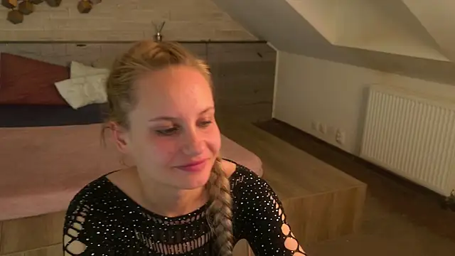 IceBlueBabe online show from 05.25.26