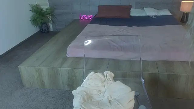 IceBlueBabe online show from 06.01.26