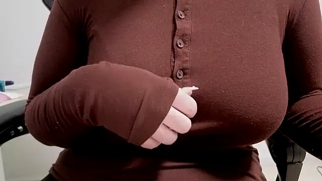 Snapshot of blaire_noelle chatting on 03.24.26 blaire noelle online show from 03.24.26