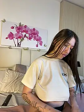 AmberVegaa online show from 03.17.26