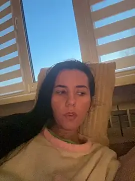 Oliviyaa kiss  online show from 03.14.26