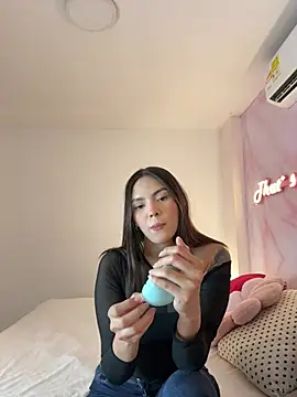 Adalyn Cute online show from 05.14.26