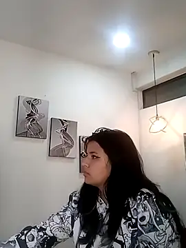 Liily Foxxy online show from 05.06.26
