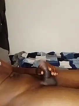 Snapshot of Da-Dick-Son chatting on 04.02.26 Da-Dick-Son online show from 04.02.26