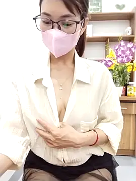 Mai phuong online show from 04.30.26