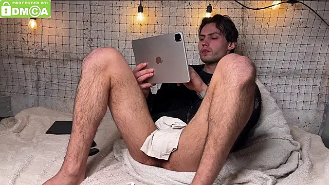 Snapshot of Daniel_Vibe chatting on 03.12.26 Daniel Vibe online show from 03.12.26