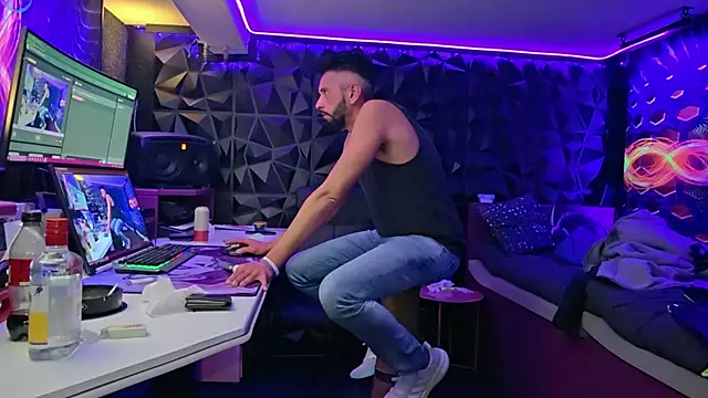 public streamer online show from 03.14.26