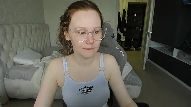 NikiCozy online show from 05.02.26
