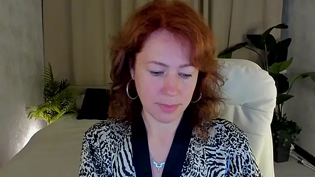 LeticiaRomano online show from 06.08.26