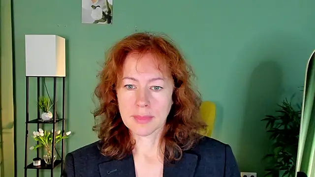 Snapshot of LeticiaRomano chatting on 06.29.26 LeticiaRomano online show from 06.29.26