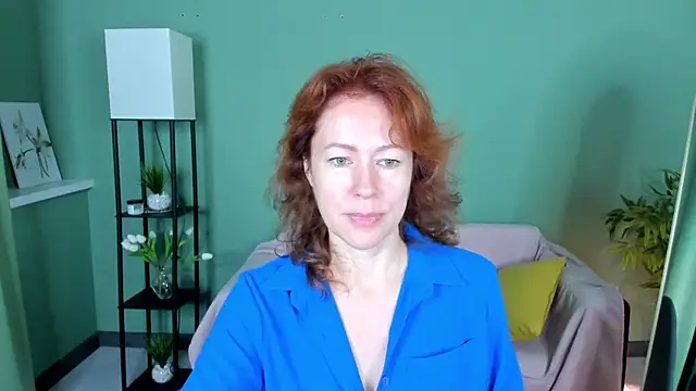 Snapshot of LeticiaRomano chatting on 07.15.26 LeticiaRomano online show from 07.15.26
