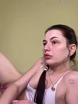 Cutee Erika online show from 04.30.26