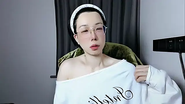 lin lin 520 520 online show from 05.01.26