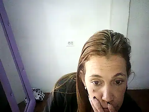 Sophy cambell online show from 03.17.26