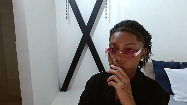 Snapshot of Naomi_Street chatting on 03.20.26 Naomi Street online show from 03.20.26