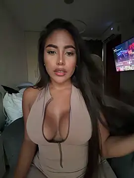 SaraValentina11 online show from 05.20.26