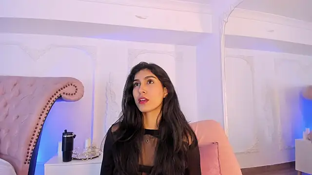 Snapshot of LucianaBlanco_ chatting on 06.19.26 LucianaBlanco online show from 06.19.26