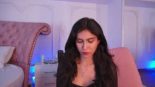 Snapshot of LucianaBlanco_ chatting on 06.30.26 LucianaBlanco online show from 06.30.26