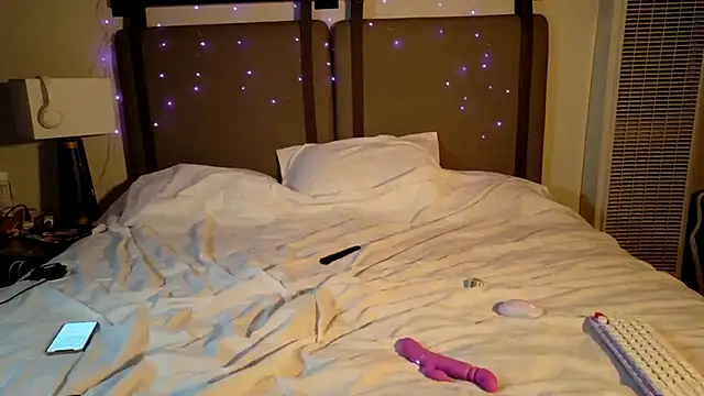 laycieizlaceddd online show from 04.06.26