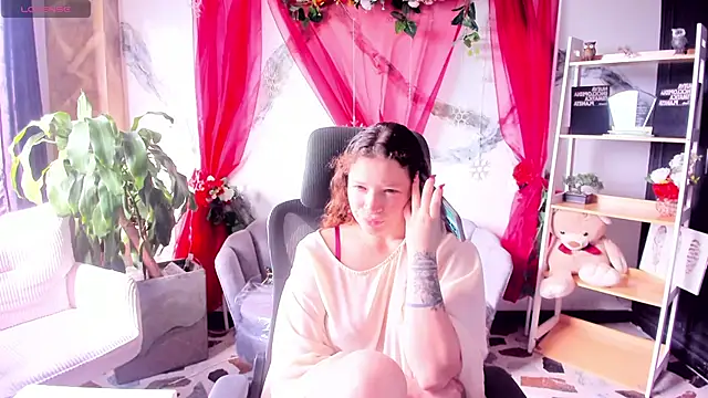 AphroditeSweett online show from 06.16.26