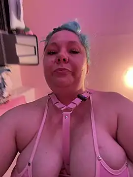 KawaiiKiki 247 online show from 07.10.26