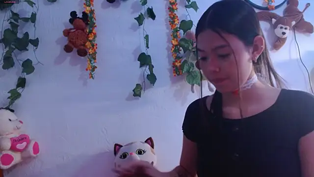 Draculaura X online show from 05.03.26