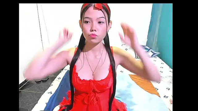 Draculaura X online show from 07.12.26