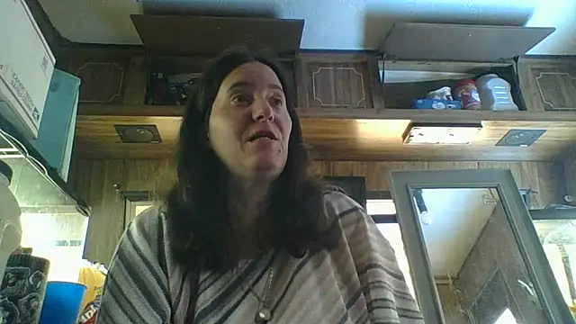 Snapshot of MotoG83 chatting on 03.27.26 MotoG83 online show from 03.27.26