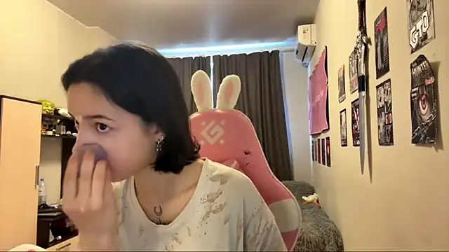 KateMiragee online show from 03.19.26