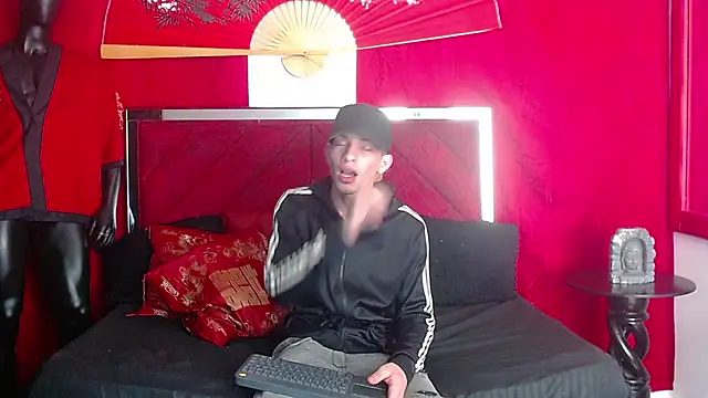 Snapshot of Naughty_Couple13 chatting on 03.14.26 Naughty Couple13 online show from 03.14.26