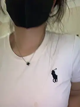 VyVy18 online show from 06.18.26