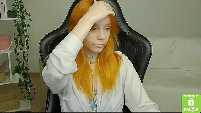Rachel lips online show from 06.13.26