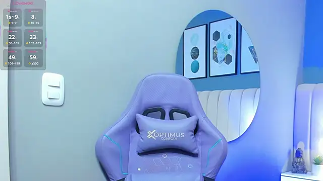 Snapshot of kylie_ferrer chatting on 03.12.26 kylie ferrer online show from 03.12.26