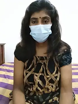 Snapshot of Amisha-35 chatting on 07.23.26 Amisha-35 online show from 07.23.26