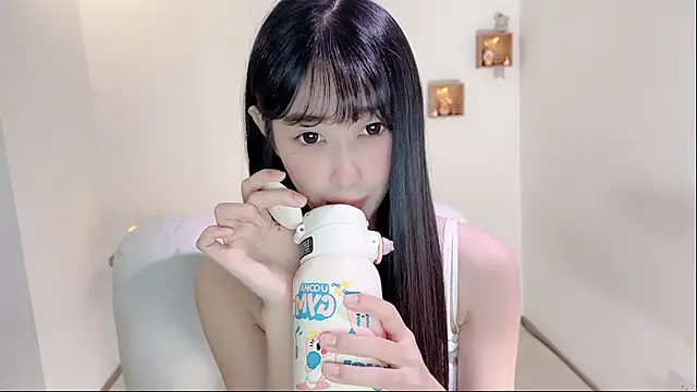 xiaooyee online show from 07.07.26