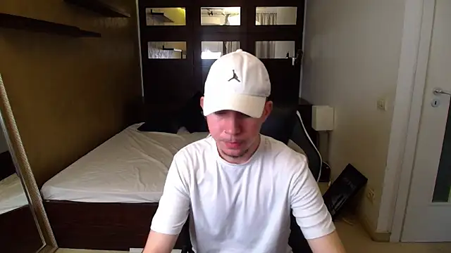 KrewVaughn online show from 03.17.26