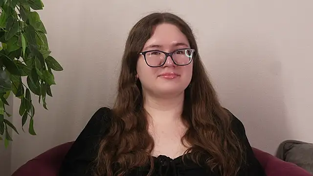 LinseyBellisario online show from 03.18.26