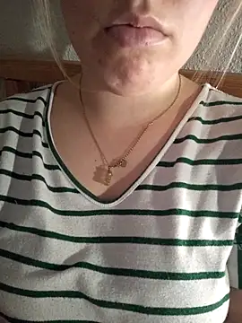 kitsuneniki online show from 03.13.26