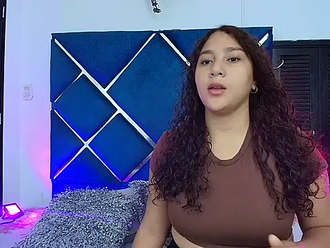 AnaisNuaghty online show from 03.25.26