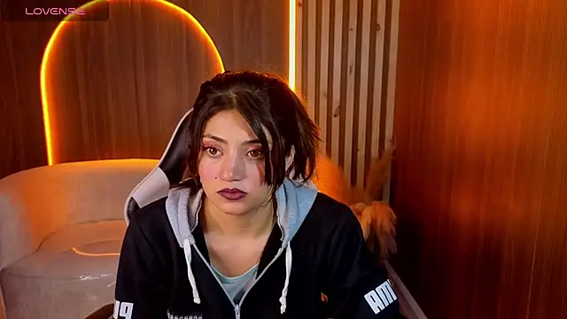 Lia queen tx online show from 05.06.26
