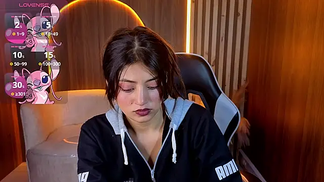 Lia queen tx online show from 05.07.26