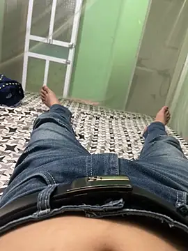 Snapshot of cutolamne chatting on 03.27.26 cutolamne online show from 03.27.26