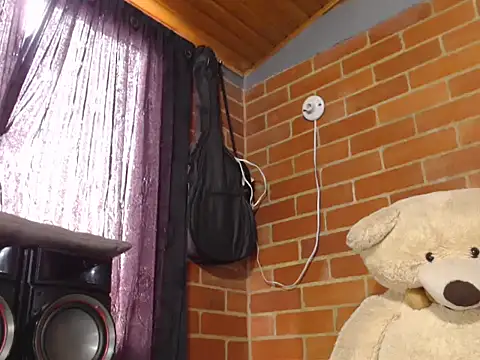 Alexandrina online show from 02.28.25