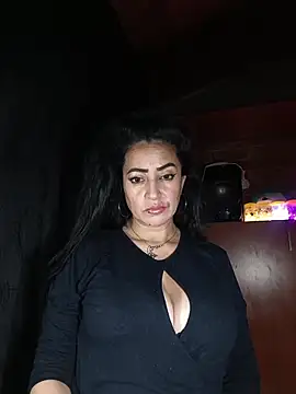 Alexandrina online show from 12.17.25