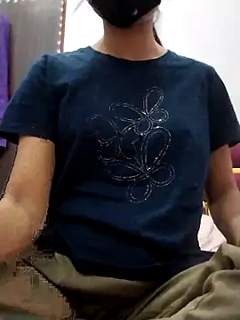 Tasty Cherry online show from 04.18.26