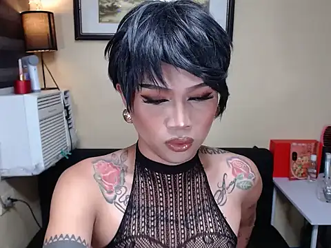 DazzlingroseHorsecock online show from 06.12.26