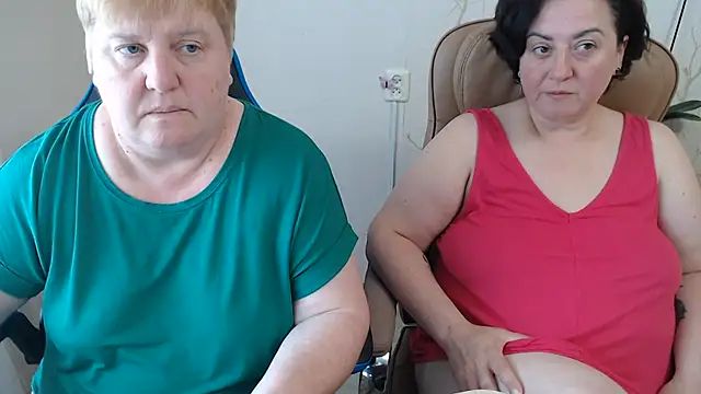 Lindy-Jeanie online show from 07.11.26
