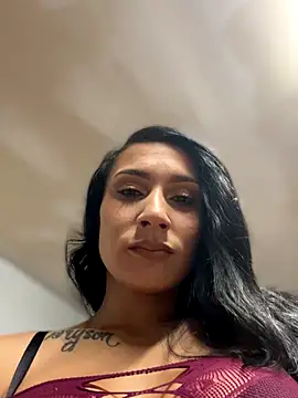 Snapshot of FerrariFrench chatting on 09.16.25 FerrariFrench online show from 09.16.25